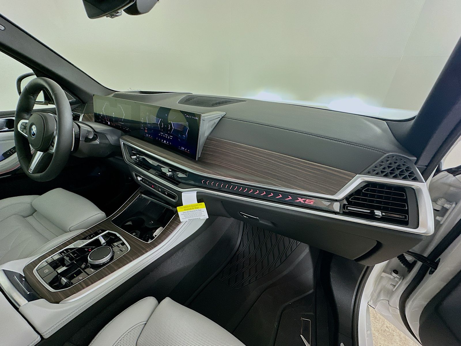 2026 BMW X5 50e - Photo 45