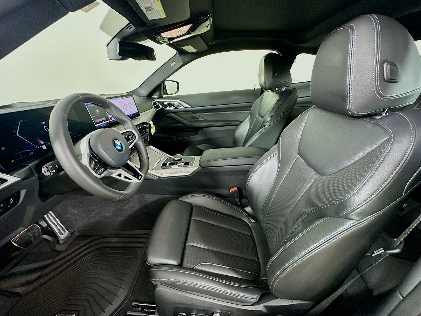 2026 BMW 4 Series 430i - Photo 32