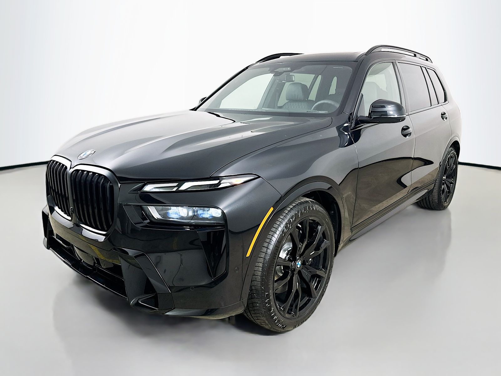 2027 BMW X7