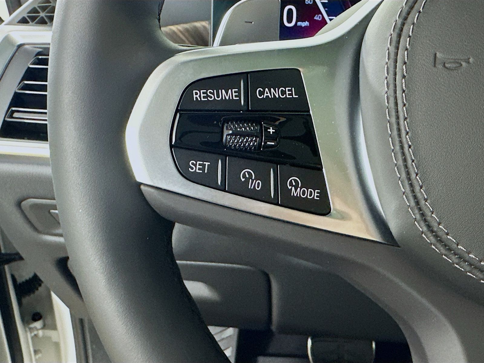 2026 BMW X5 50e - Photo 17