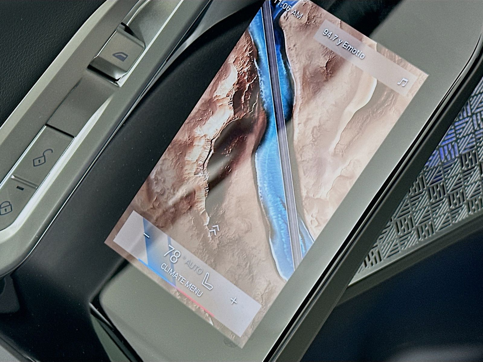2026 BMW 7 Series 760i - Photo 36