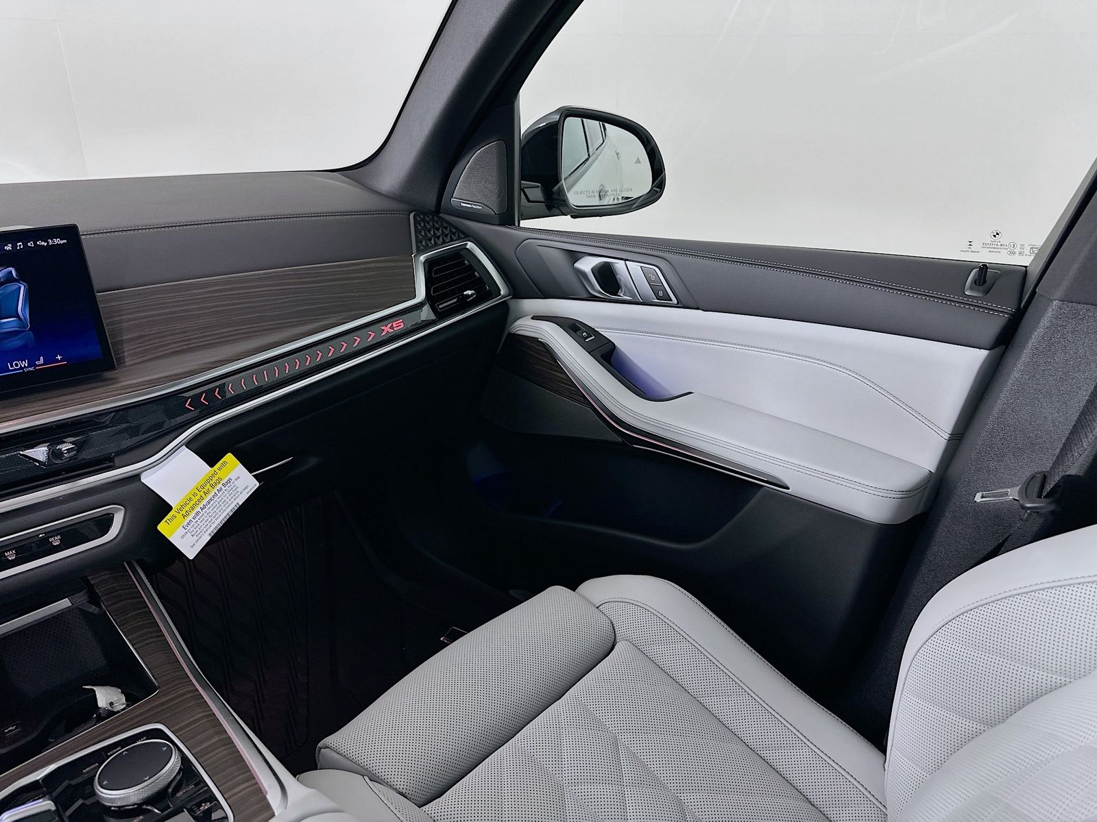 2026 BMW X5 50e - Photo 22