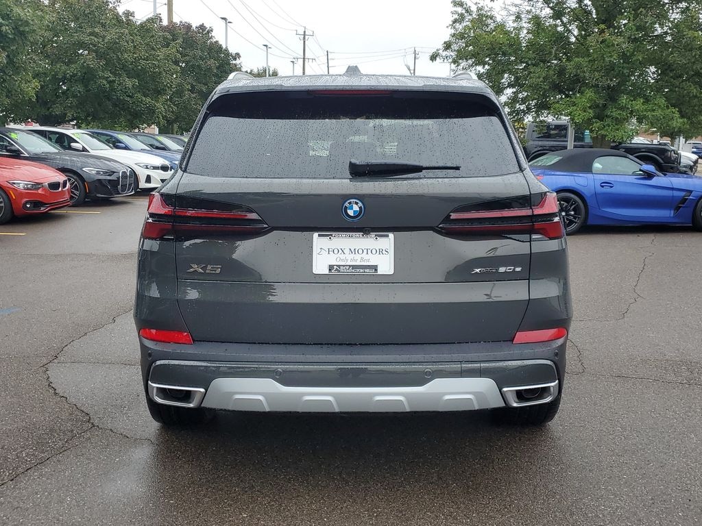 New 2026 BMW X5 PHEV xDrive50e SUV