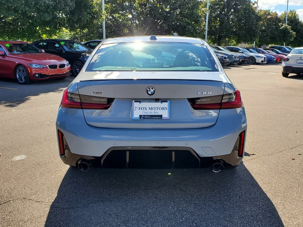 New 2026 BMW 3 Series 330i xDrive Sedan