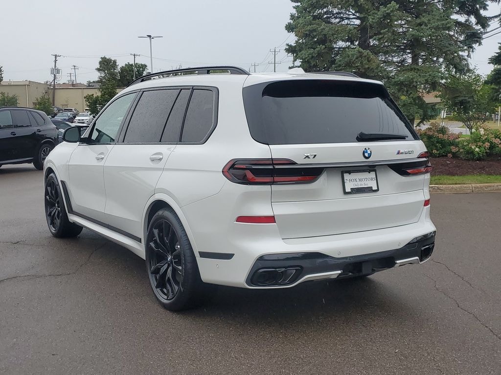 New 2027 BMW X7 M60i SUV