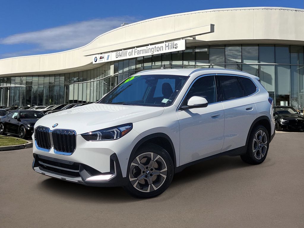 2023 BMW X1