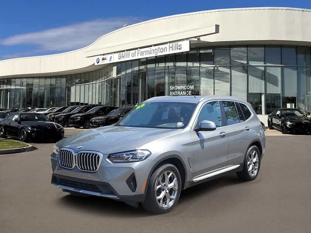 2023 BMW X3 30i