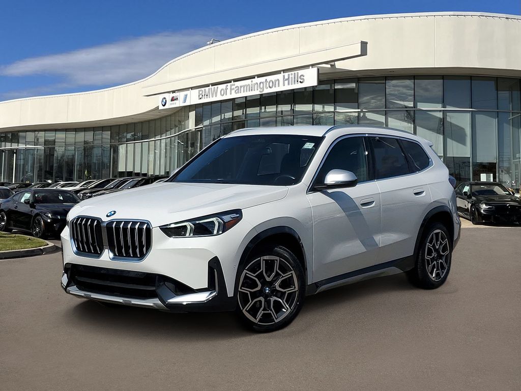 2023 BMW X1 28i