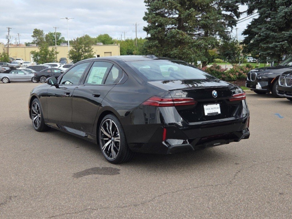 New 2027 BMW 5 Series 530i xDrive Sedan