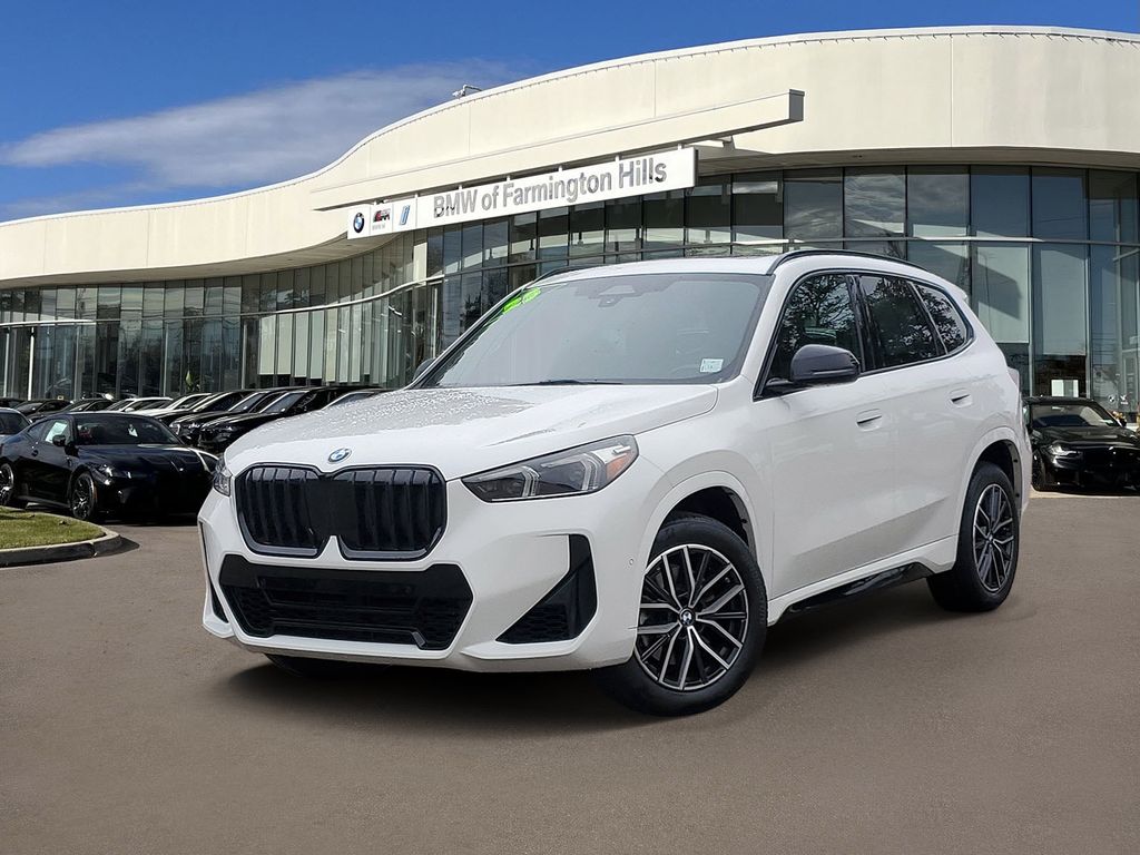 2023 BMW X1