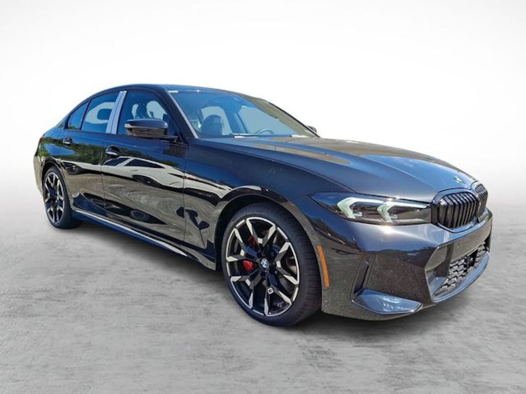 New 2026 BMW 330i xDrive Sedan