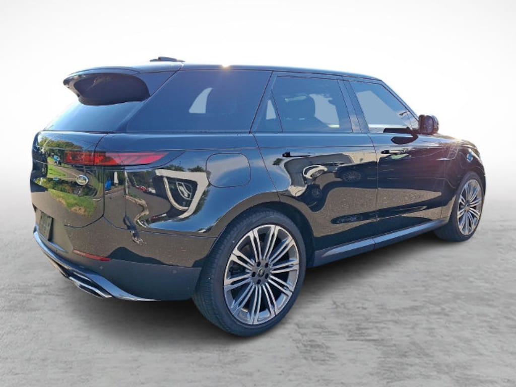 Used 2023 Land Rover Range Rover Sport SE SUV