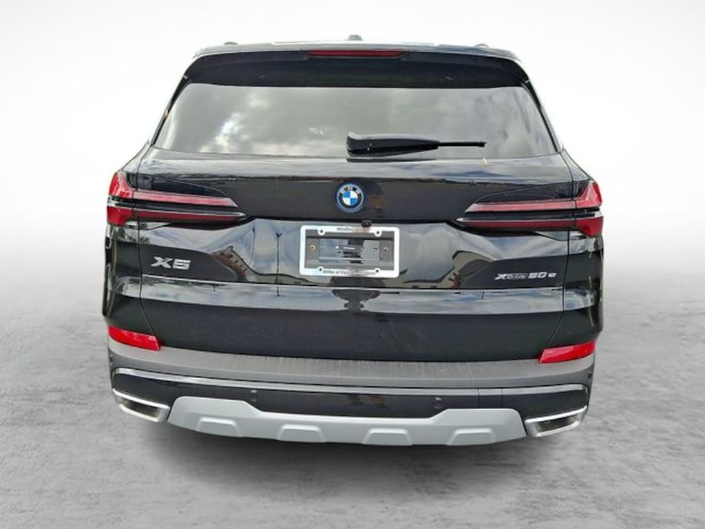 New 2026 BMW X5 PHEV xDrive50e SUV