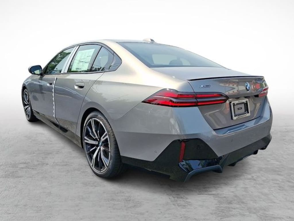 New 2027 BMW 530i xDrive Sedan