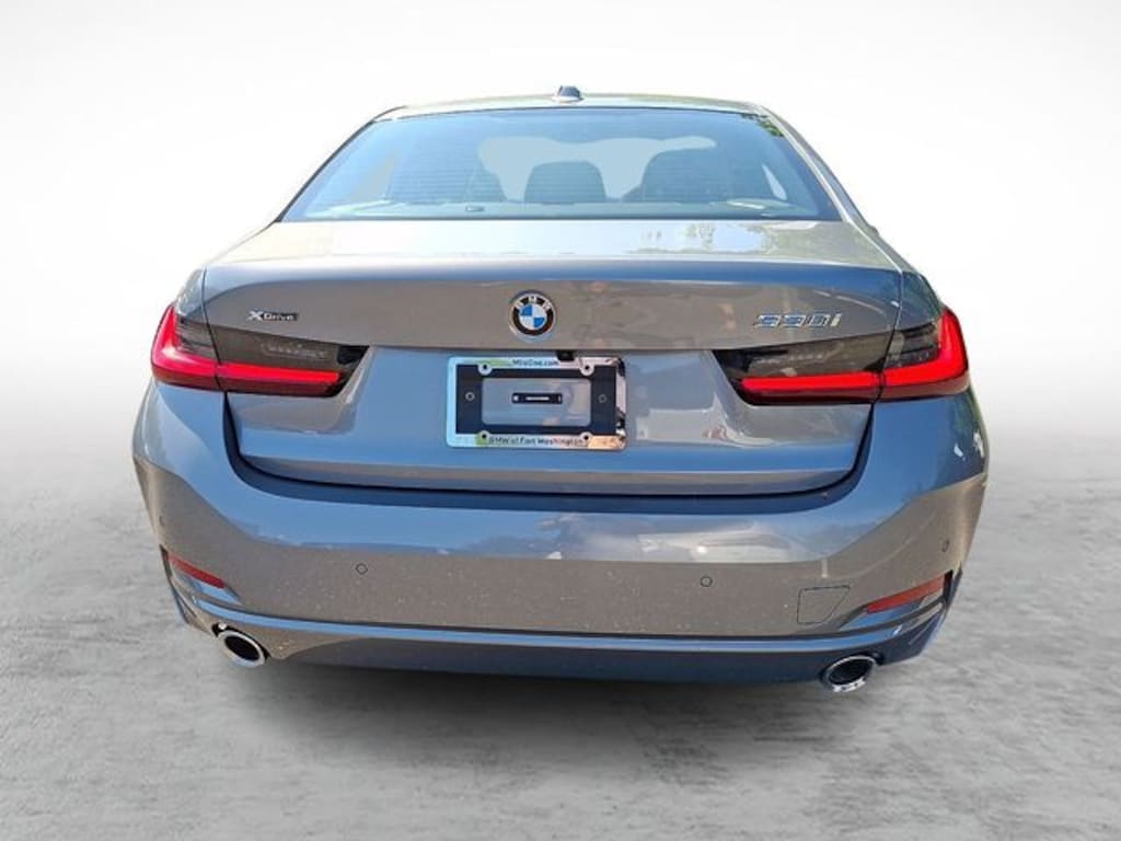 New 2026 BMW 330i xDrive Sedan