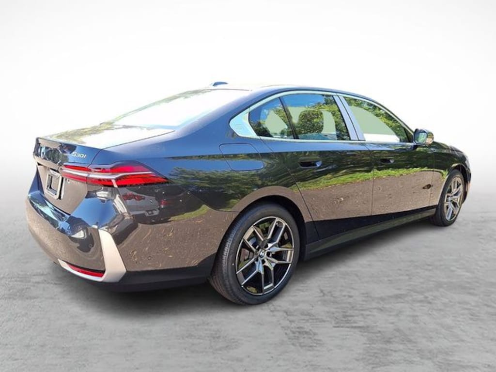 New 2027 BMW 530i xDrive Sedan