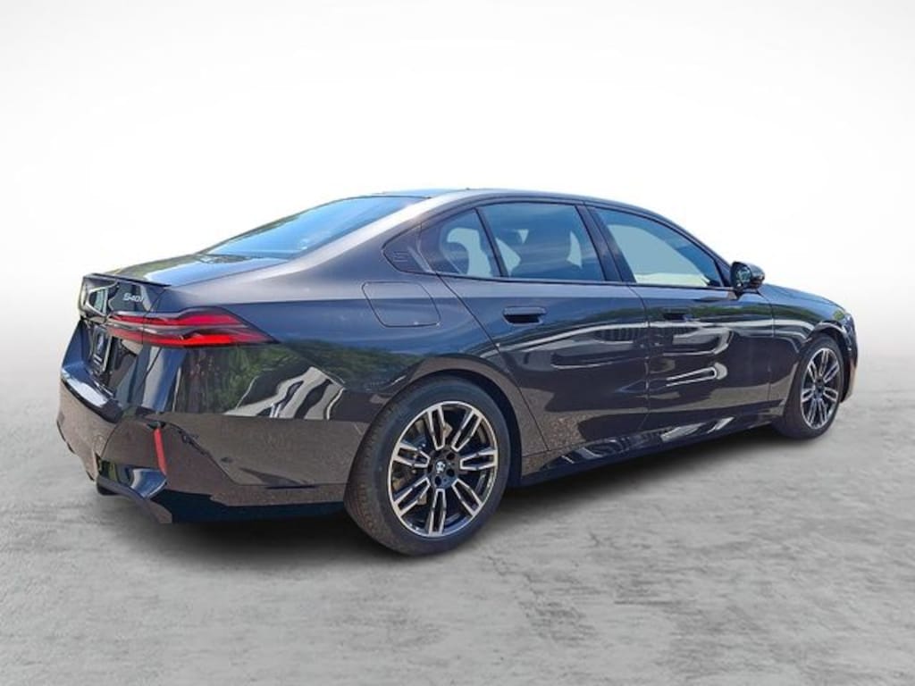 New 2027 BMW 540i xDrive Sedan