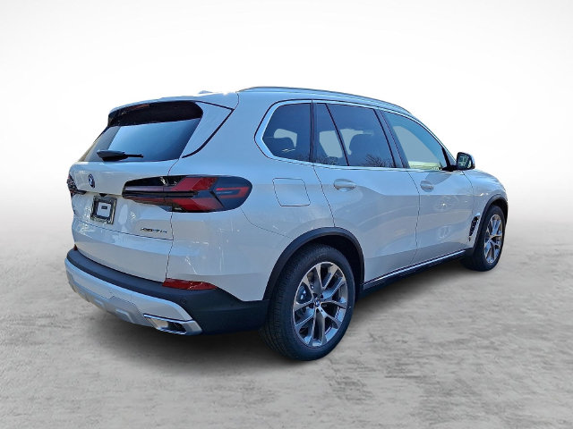 New 2026 BMW X5 PHEV xDrive50e SUV