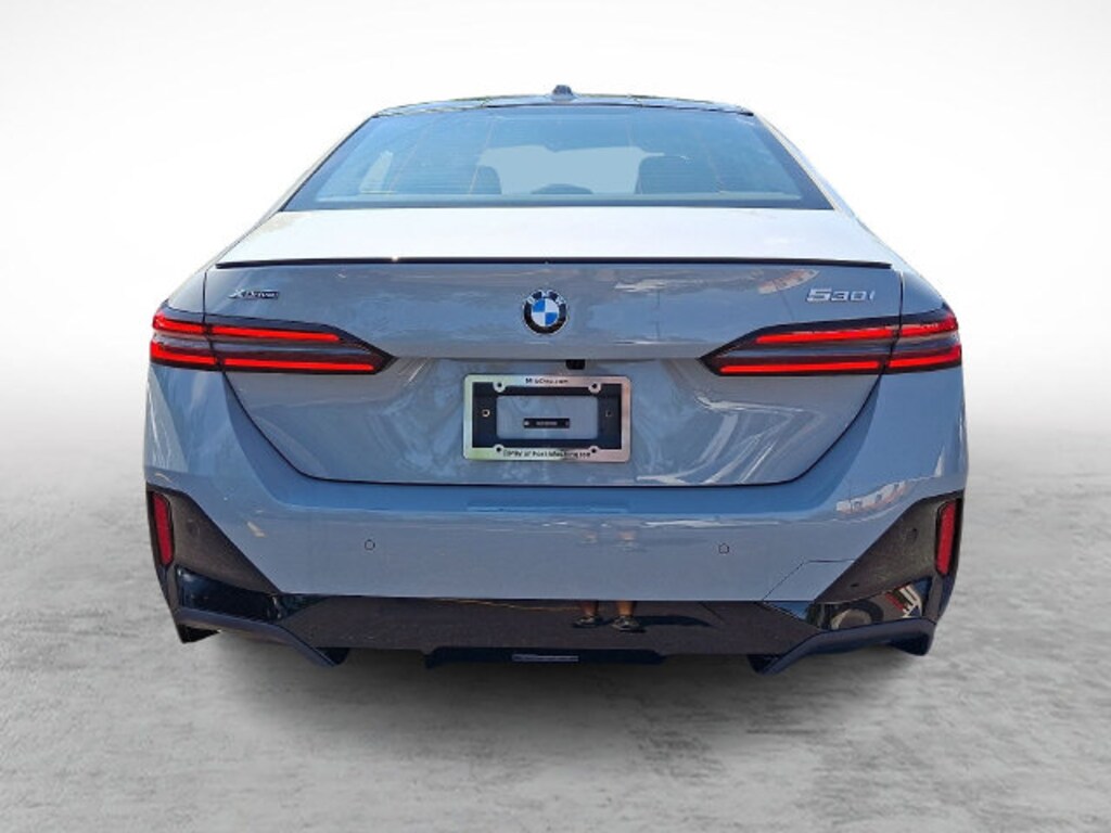 Used 2027 BMW 530i xDrive Sedan