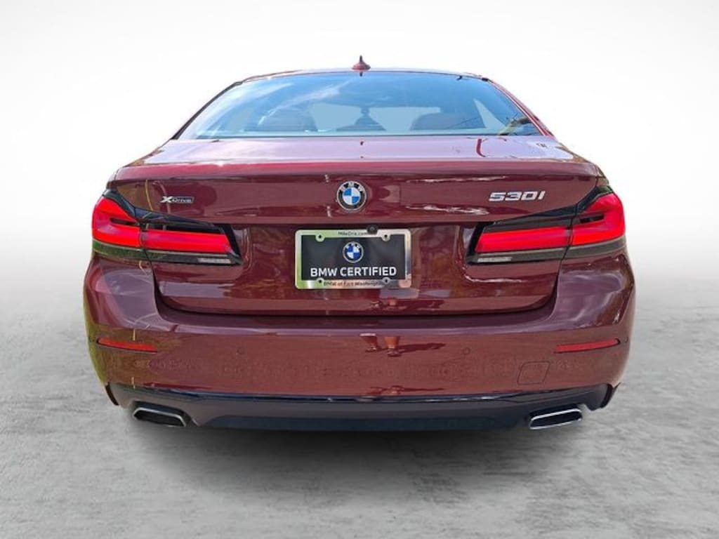 Certified 2023 BMW 530i xDrive Sedan