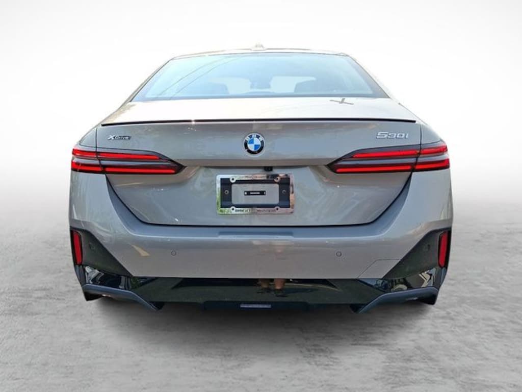 New 2027 BMW 530i xDrive Sedan
