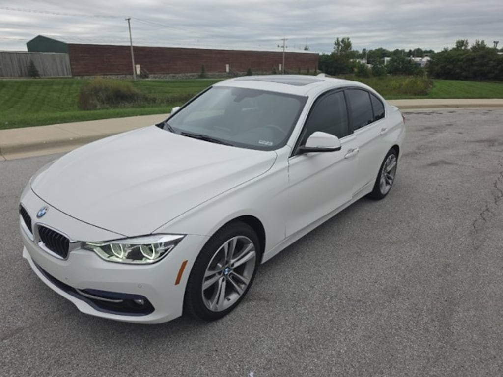 Used 2017 BMW 330i xDrive Sedan