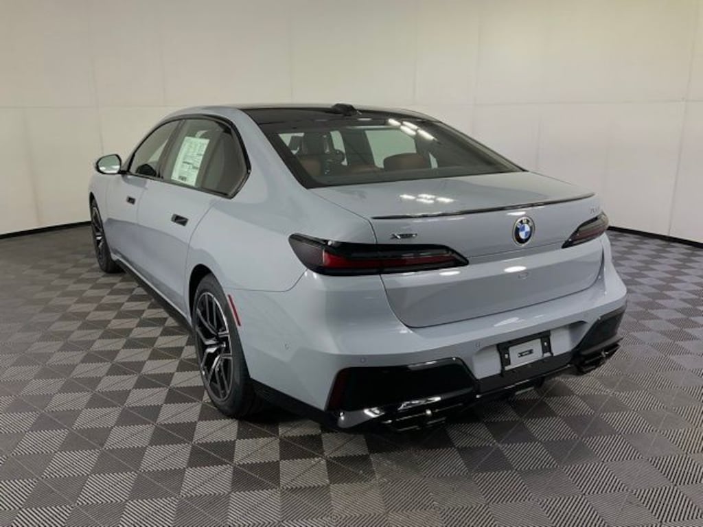 New 2026 BMW 7 Series 760i xDrive Sedan