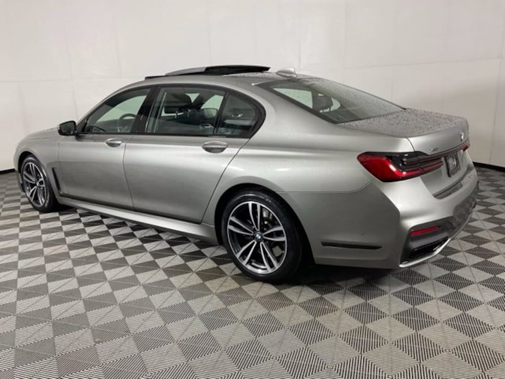 Used 2022 BMW 7 Series 750i xDrive Sedan