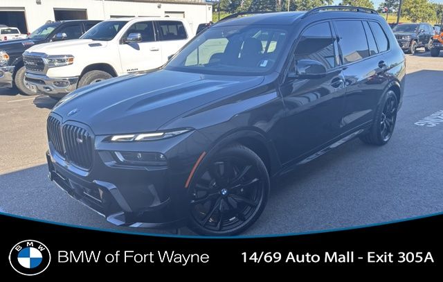 2025 BMW X7 M60i