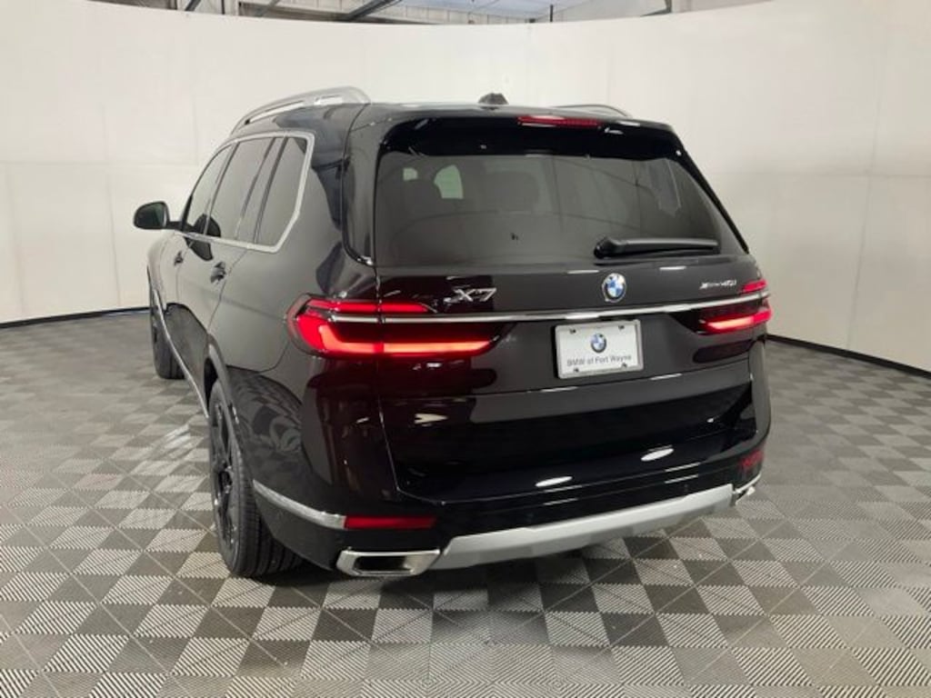 New 2027 BMW X7 xDrive40i SUV