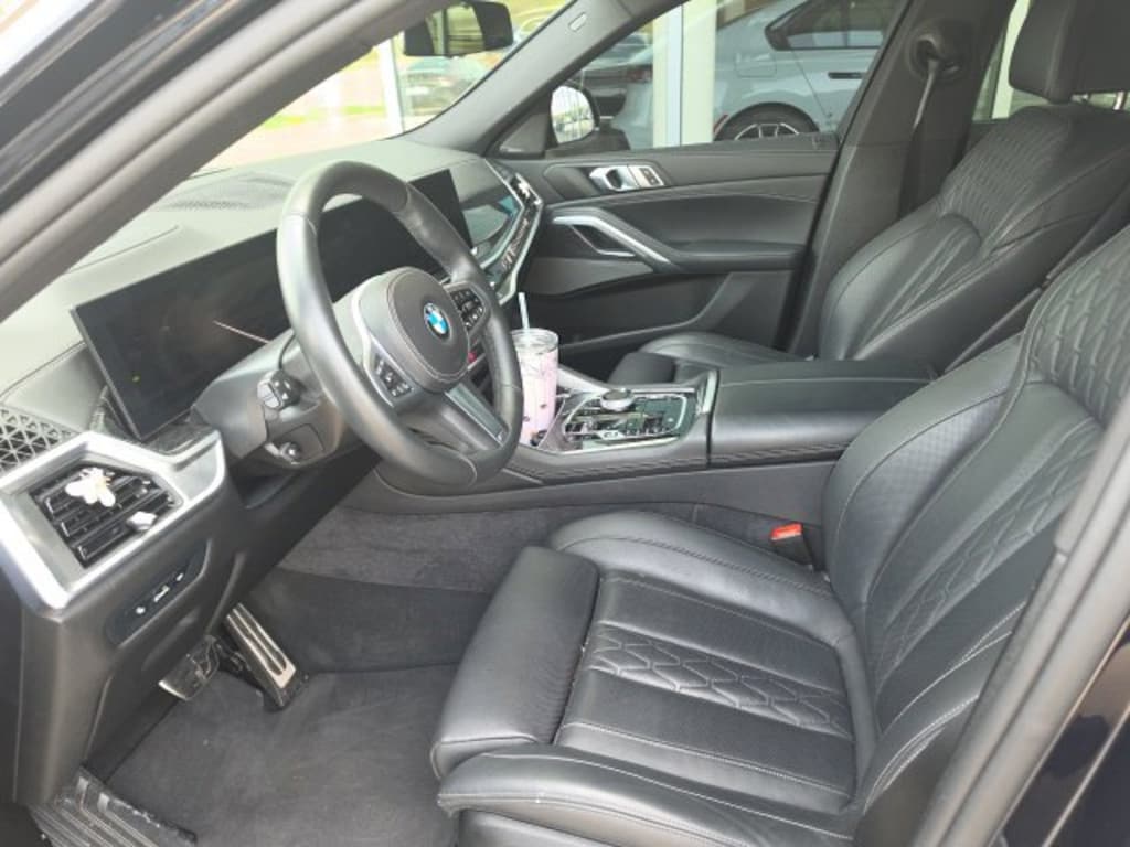 Certified 2025 BMW X6 xDrive40i SUV