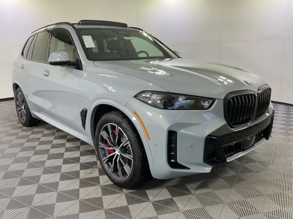 New 2026 BMW X5 xDrive50e SUV