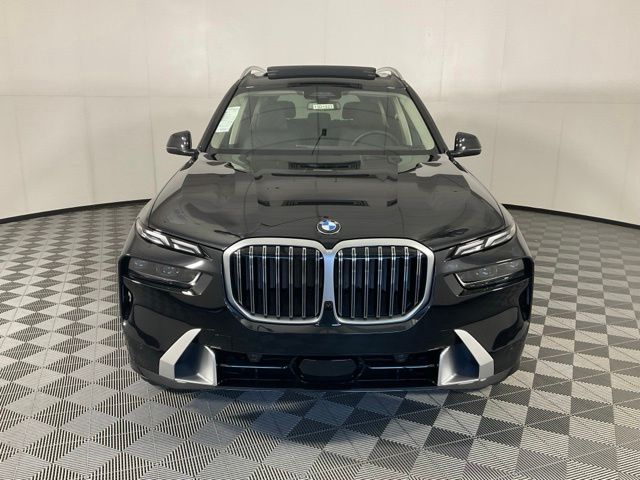 New 2027 BMW X7 xDrive40i SUV
