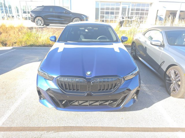 Used 2025 BMW 530i xDrive Sedan