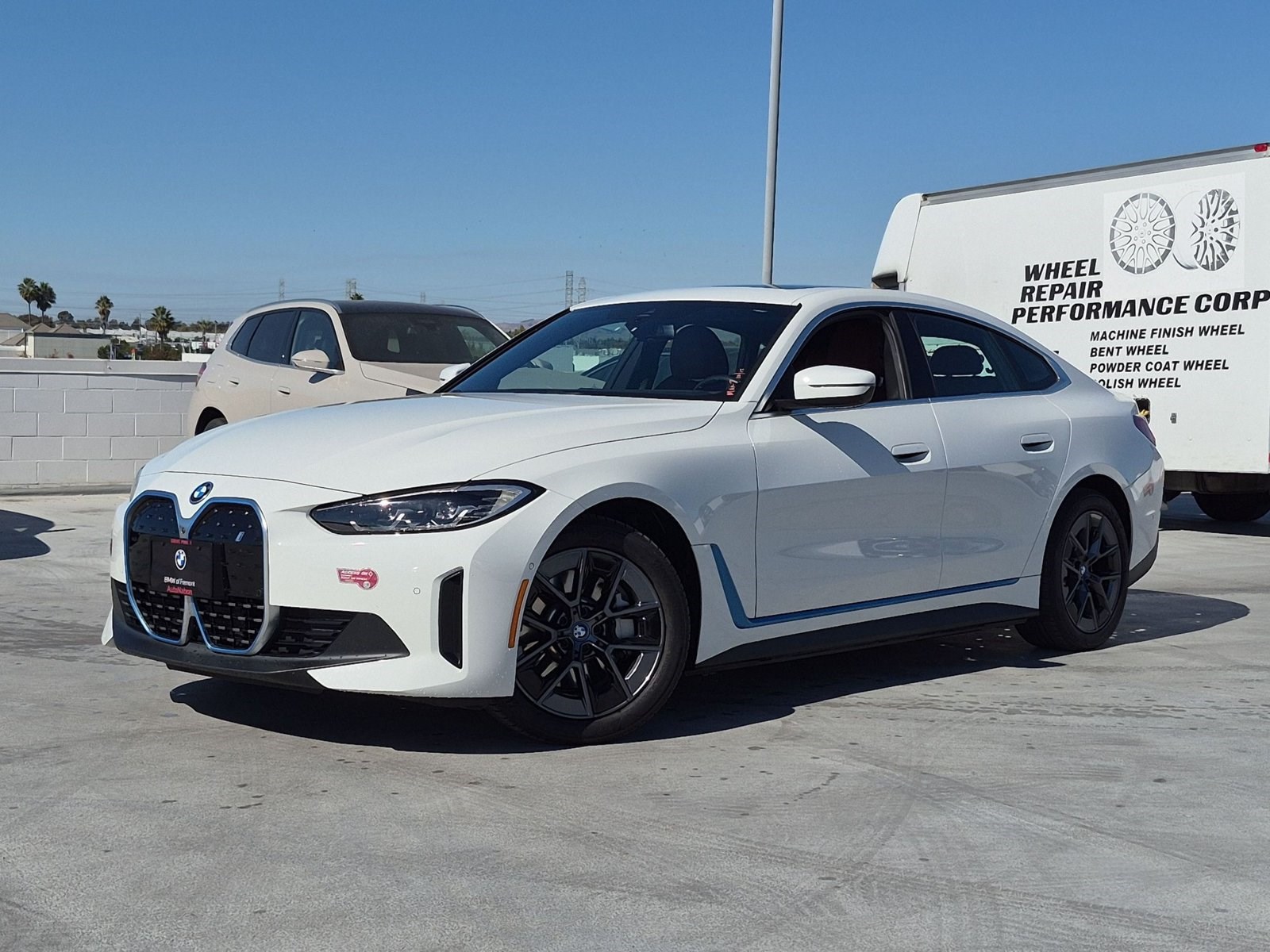 2024 BMW i4