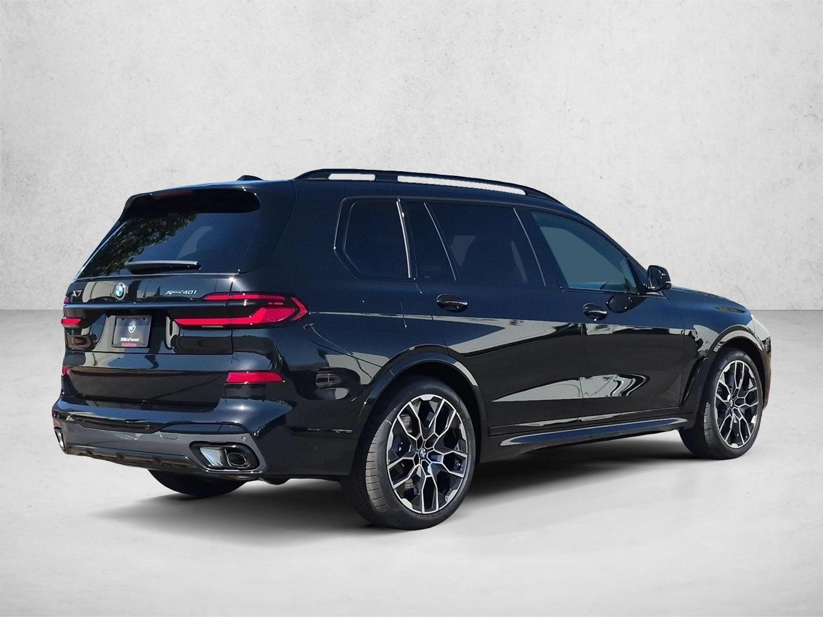 New 2027 BMW X7 xDrive40i SUV