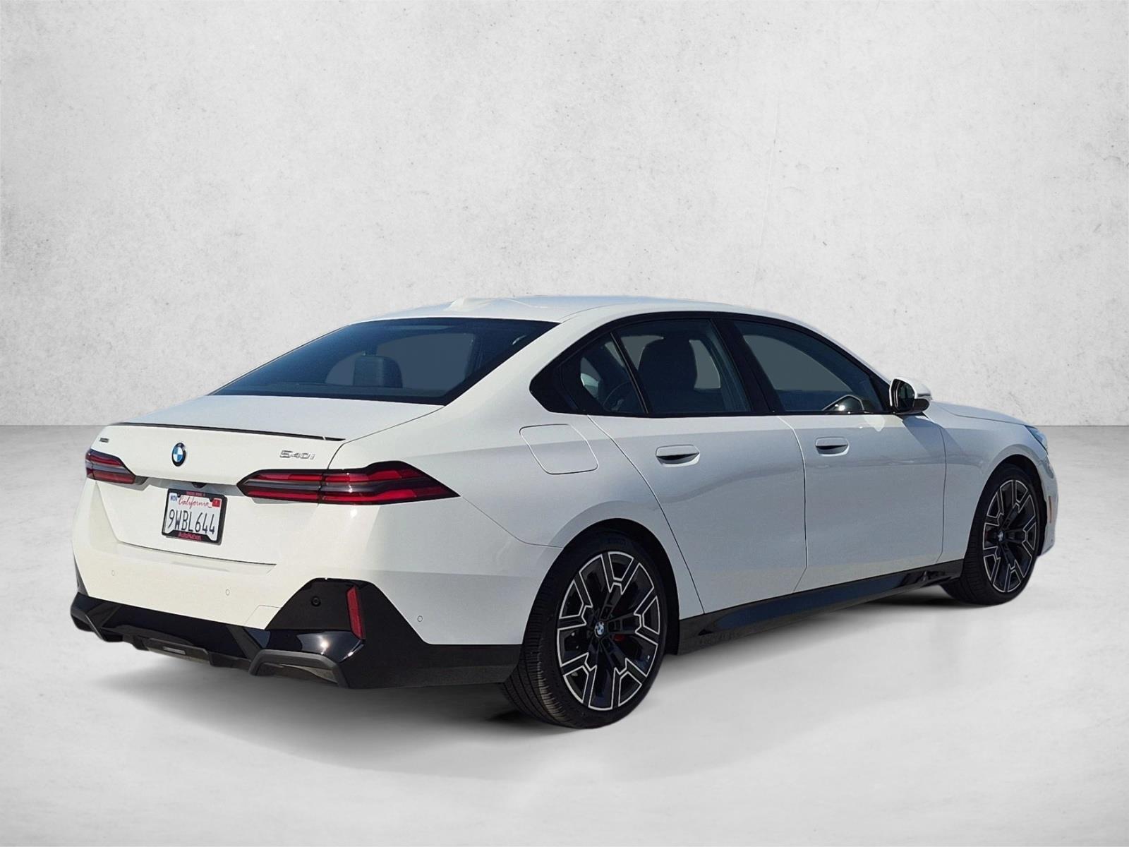 2026 BMW 5 Series 540i - Photo 5