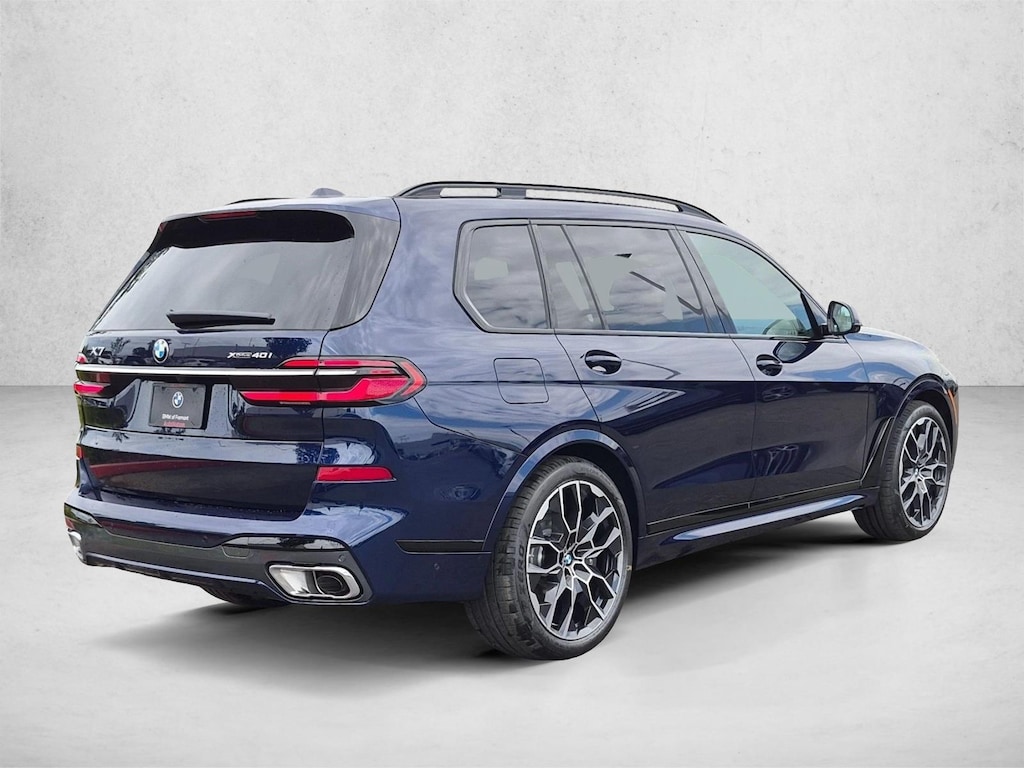 New 2027 BMW X7 xDrive40i SUV