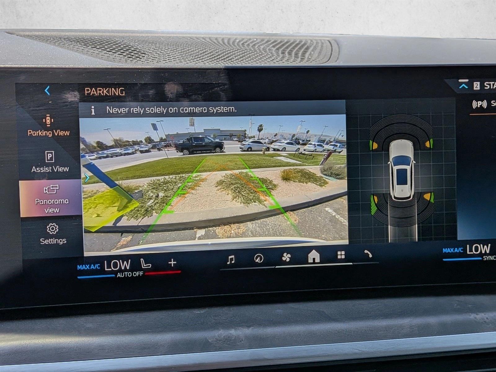 2026 BMW X5 40i - Photo 15
