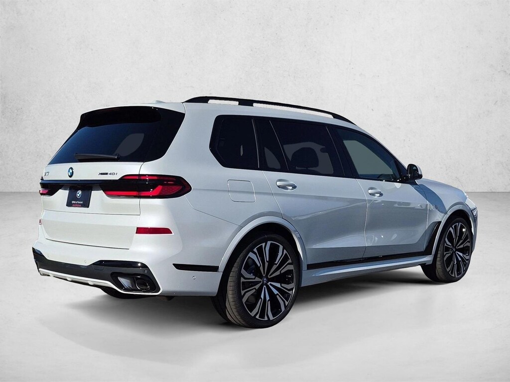 New 2027 BMW X7 xDrive40i SUV