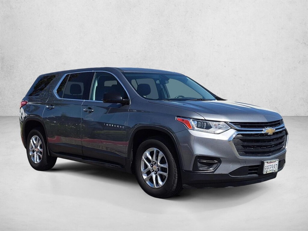 Used 2018 Chevrolet Traverse LS w/1LS SUV