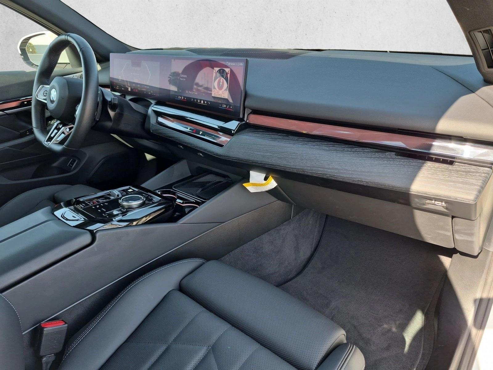 2026 BMW 5 Series 540i - Photo 23