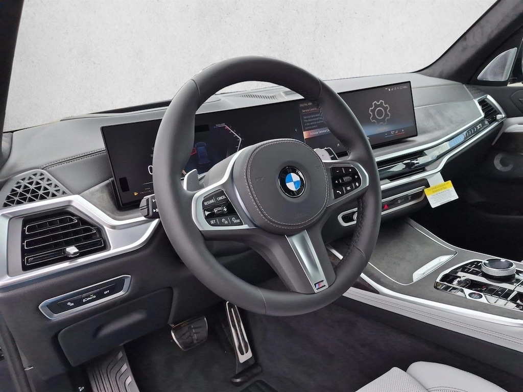 New 2027 BMW X7 xDrive40i SUV