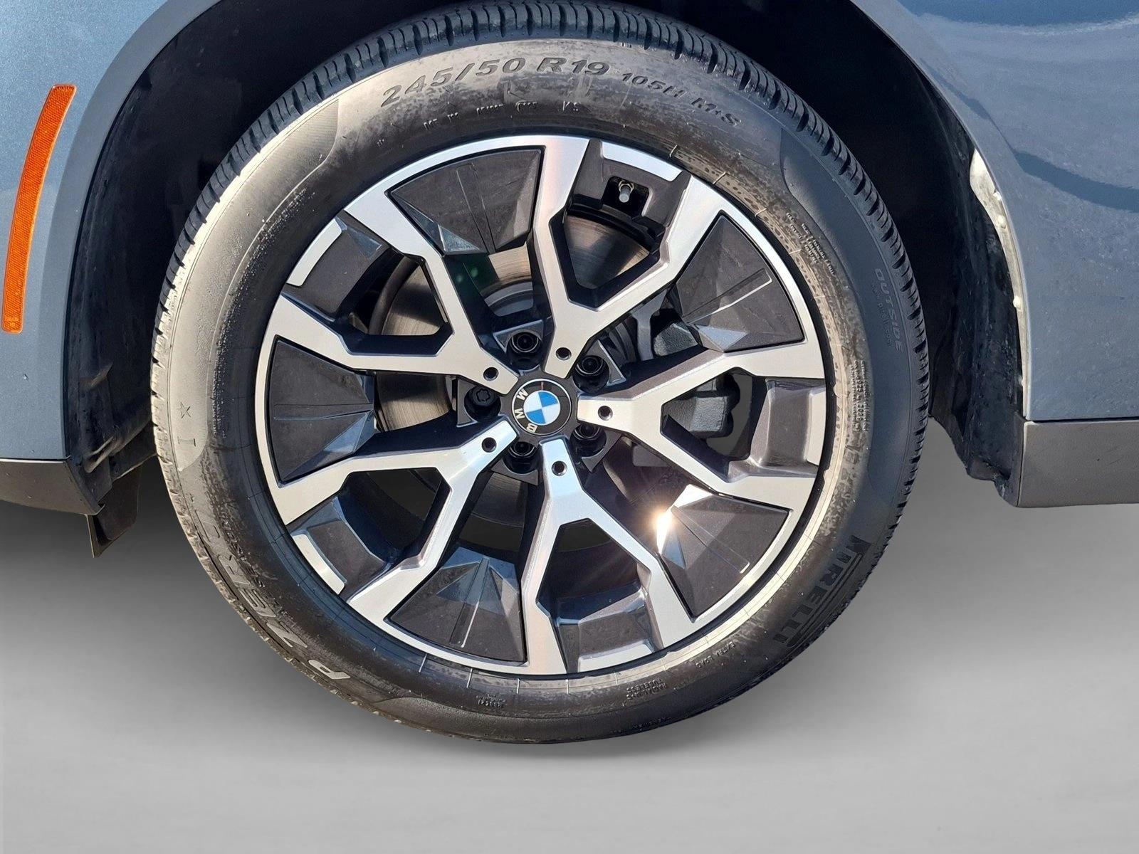 2025 BMW X3 30 - Photo 24
