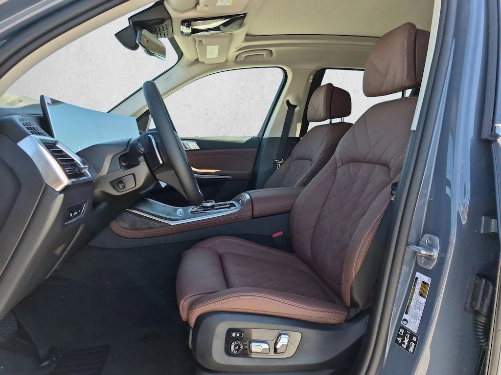 New 2027 BMW X7 xDrive40i SUV