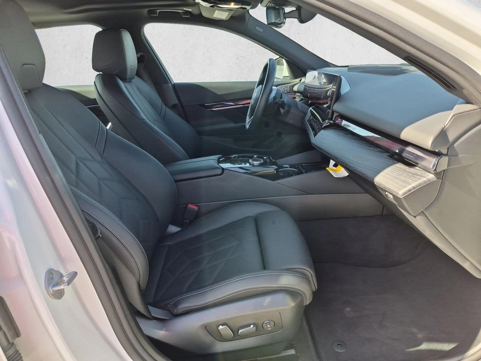 2026 BMW 5 Series 540i - Photo 22