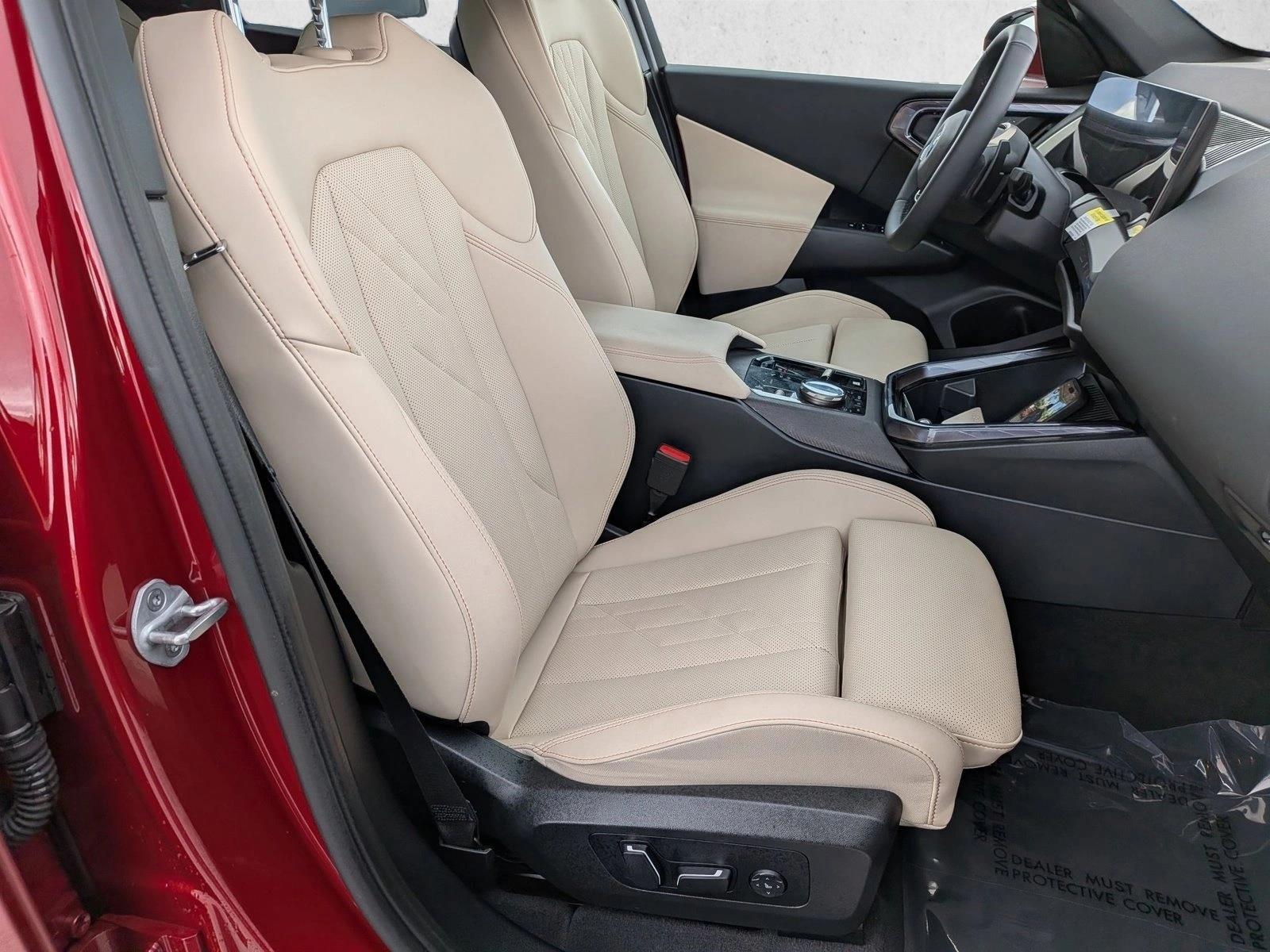 2025 BMW X3 30 - Photo 21