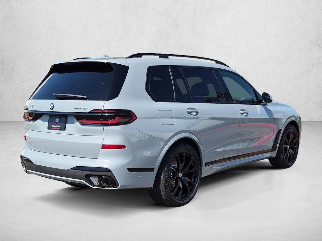New 2027 BMW X7 xDrive40i SUV