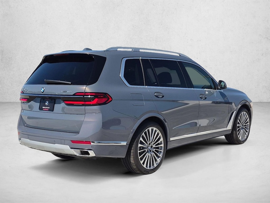 New 2027 BMW X7 xDrive40i SUV