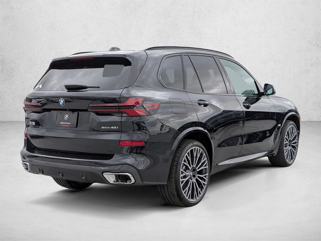 New 2026 BMW X5 xDrive40i SUV